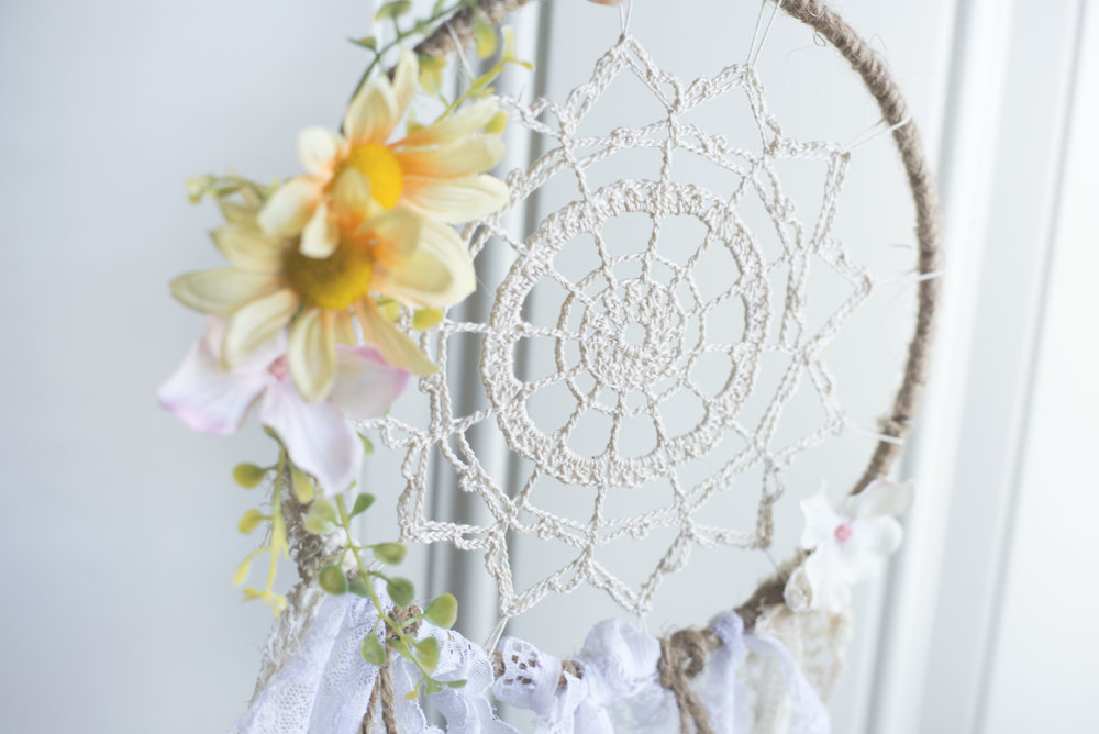 5 Absolutely Clever Ways to Modernize Crochet Doilies - www.craftaboo.com