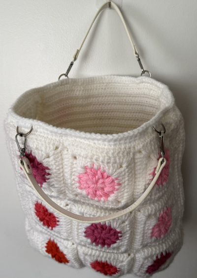 IMG_8245 Granny Square Tote Bag Crochet Pattern with Structure (Instant Download)