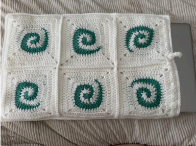 Screenshot 2026-03-19 174328 Swirly Granny Square Laptop Case (Instant PDF Download)